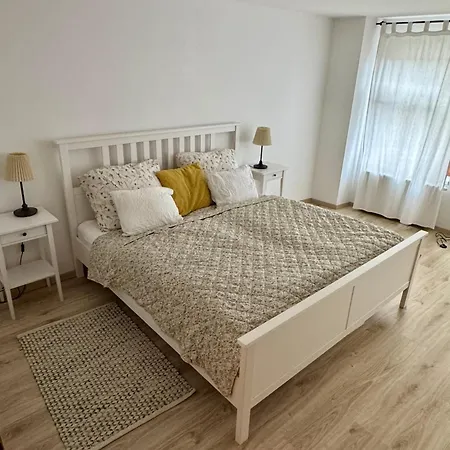Na Bidýlku - On The Perch 3*